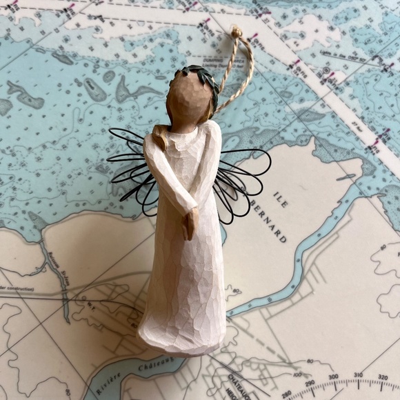 Vintage 2003 Willow Tree Celebrate Ornament - Picture 4 of 5